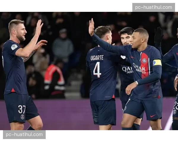 巴黎圣日耳曼2-2客平摩纳哥，登贝莱伤退代价沉重